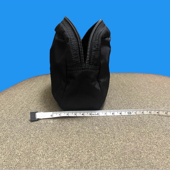 PRADA cosmetic pouch - Picture 2 of 5